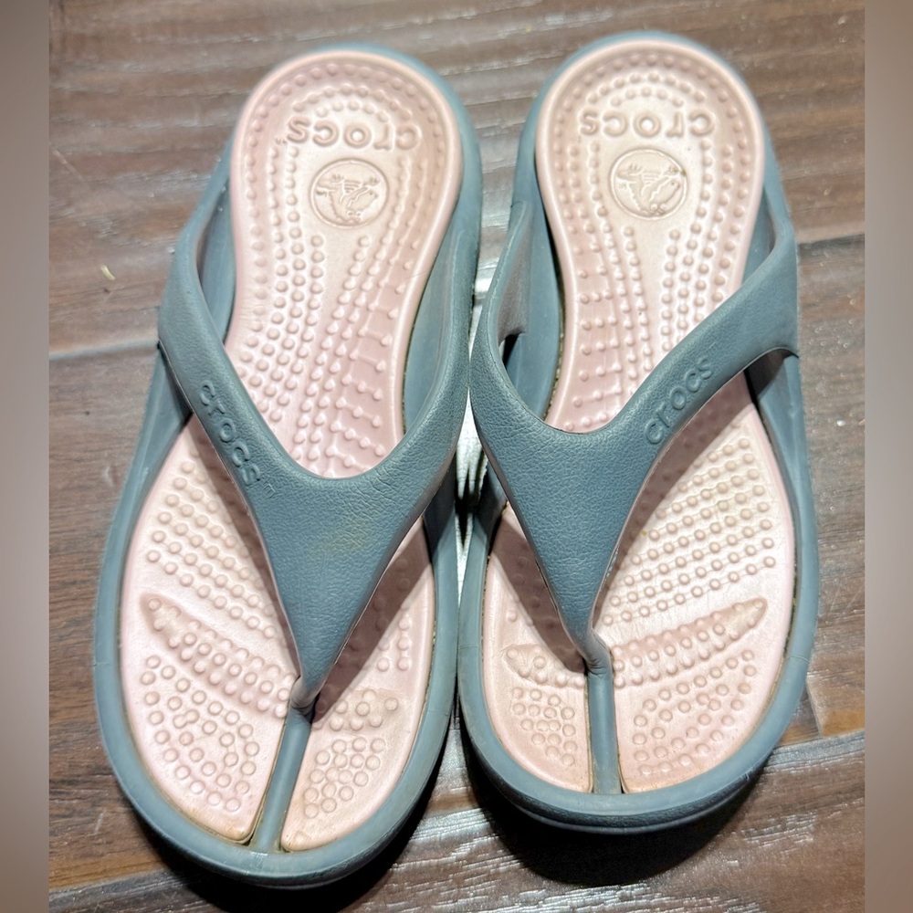 Crocs women sandals